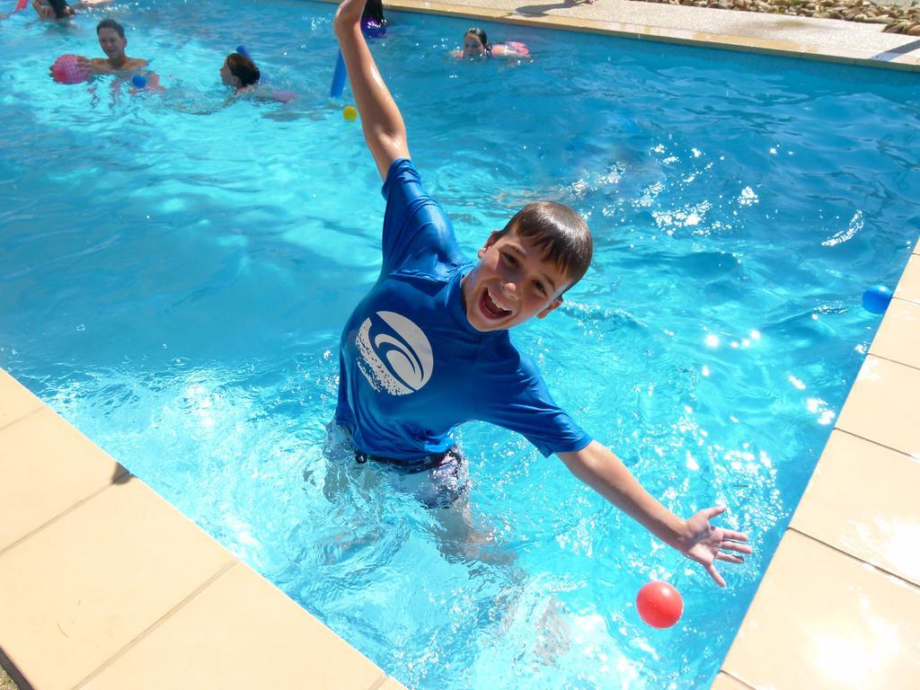 Cadell On The Murray Motel Moama Bagian luar foto