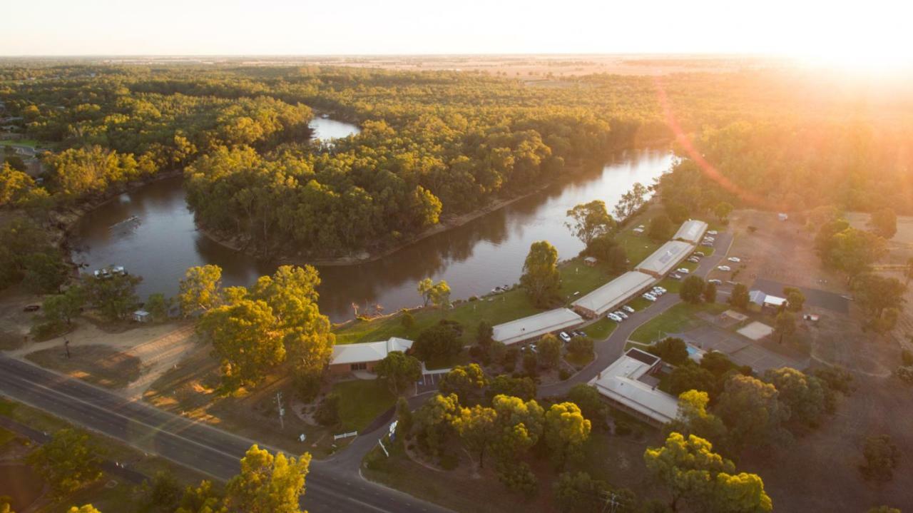 Cadell On The Murray Motel Moama Bagian luar foto